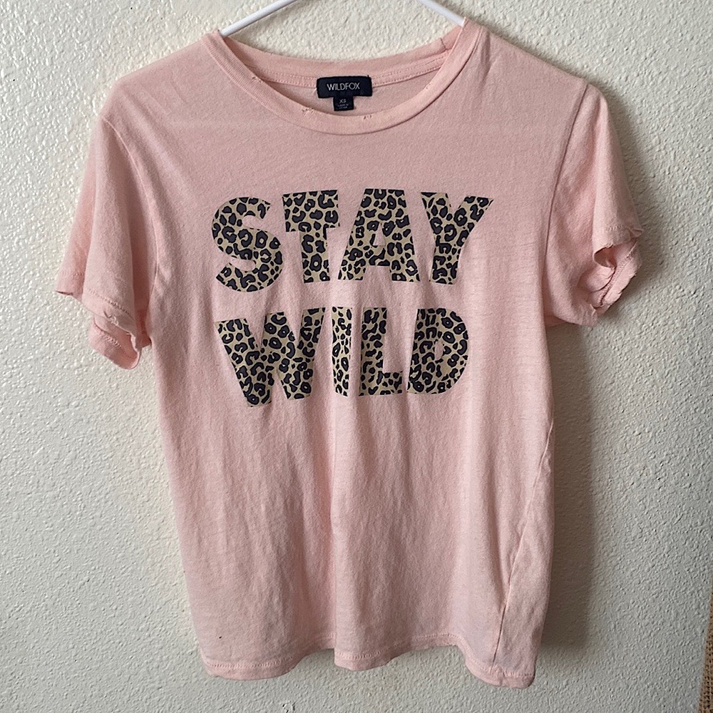 Wildfox • “Stay Wild” Pink & Cheetah Print T-Shirt 🩷🐆